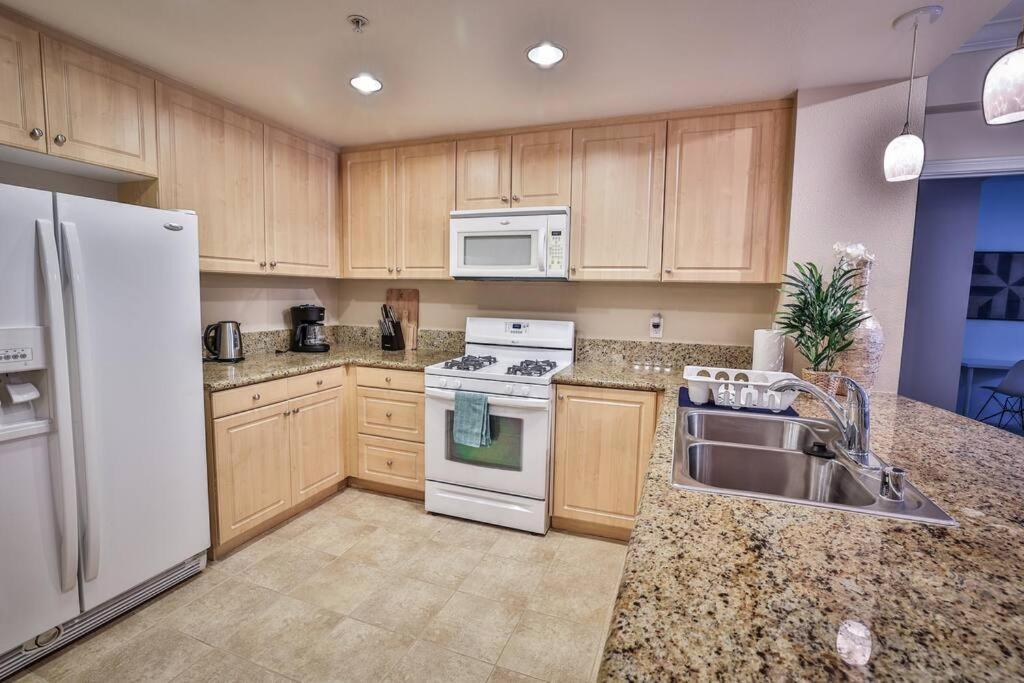 Irvine Upscale 2Br Apt Near Spectrum, Great Park, Uci Apartment Exterior foto